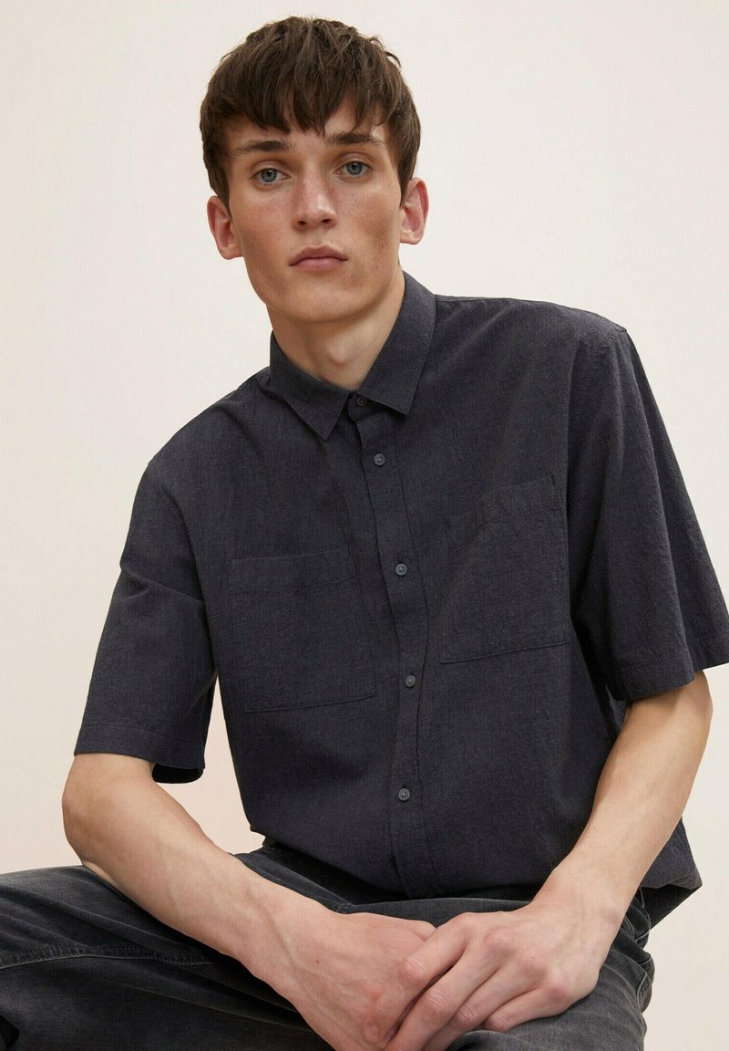 Herren Freizeithemden | TOM TAILOR DENIM LOOSE FIT Hemd coal grey melange structure/dunkelgrau - BD45229 Herren Freizeithemden | TOM TAILOR DENIM LOOSE FIT Hemd coal grey melange structure/dunkelgrau - BD45229