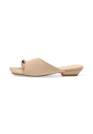 Sandalia mule de ante beige con punta abierta, tacón pequeño tipo bloque y detalle dorado en la apertura de los dedos, mostrada vista lateral sobre fondo blanco.