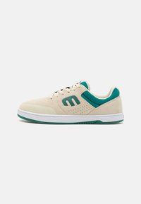 Unselected, tan/green