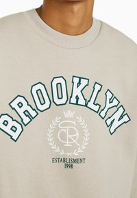 Bershka Sudadera - camel