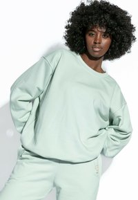 Niewybrane, light blue