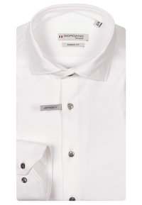 Witte op maat gemaakte shirt, van katoenmateriaal, moderne pasvorm, met een button-down kraag, zilveren knopen en een label met de tekst "JERSEY."