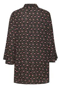 Vêtement style kimono noir avec un motif floral rose. Tissu léger avec des manches larges et une coupe décontractée.