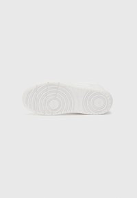 Nike Sportswear COURT BOROUGH MID 2 UNISEX - Baskets montantes - white