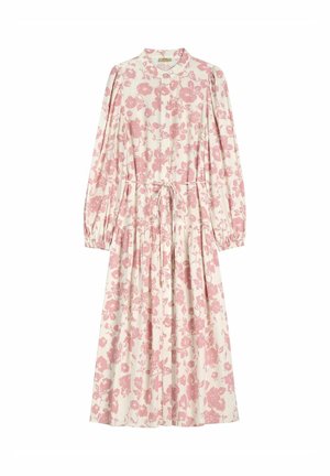 Sukienka midi z długim rękawem w różowy kwiatowy wzór na białej tkaninie, z wysokim kołnierzem, zapięciem na guziki z przodu oraz paskiem wiązanym w talii.