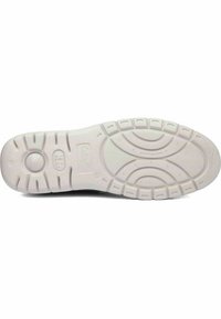 Suela de zapato de goma blanca con patrones texturizados y surcos para proporcionar tracción. Presenta un área elevada con la etiqueta "Callaghan" y un detalle del logo.