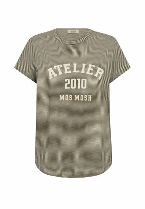 T-shirt met korte mouwen, zwart-witte strepen en de tekst "ATELIER 2010 MOS MOSH" op de voorkant, ronde halslijn, casual pasvorm.