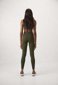 Athleta RAINIER - Leggings - aspen olive