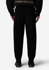 The North Face COORDINATES - Træningsbukser - tnf black