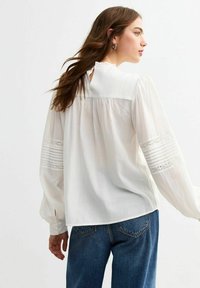 New Look LACE INSERT - Blouse - white