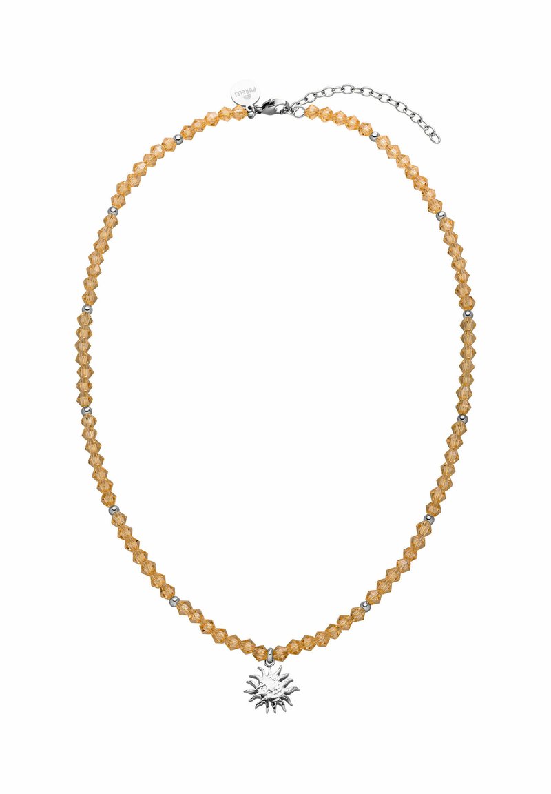 Gehaakte ketting met amberkleurige facetten, zilveren tussenstukjes en een zonvormige hanger. Verstelbare lengte met een metalen sluiting.