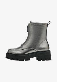 Seleccionado, pewter