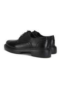 Desa Business-Schnürer - black