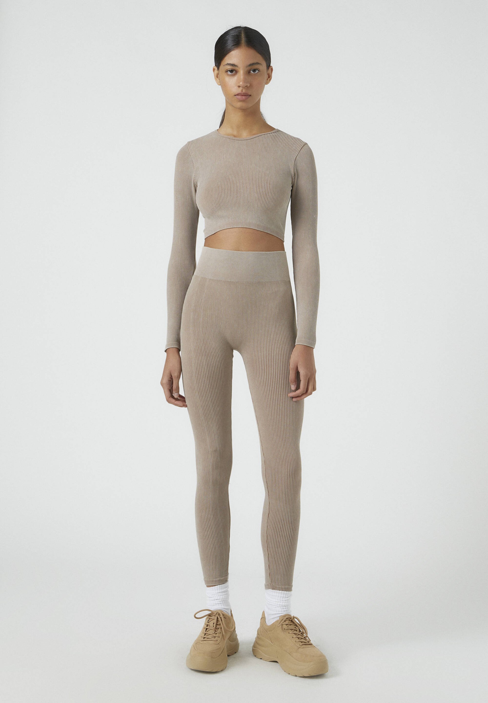 pull and bear leggings mujer