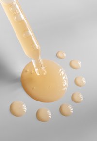 ESTÉE LAUDER ADVANCED NIGHT REPAIR HERO SET - Ansiktsvårdsset