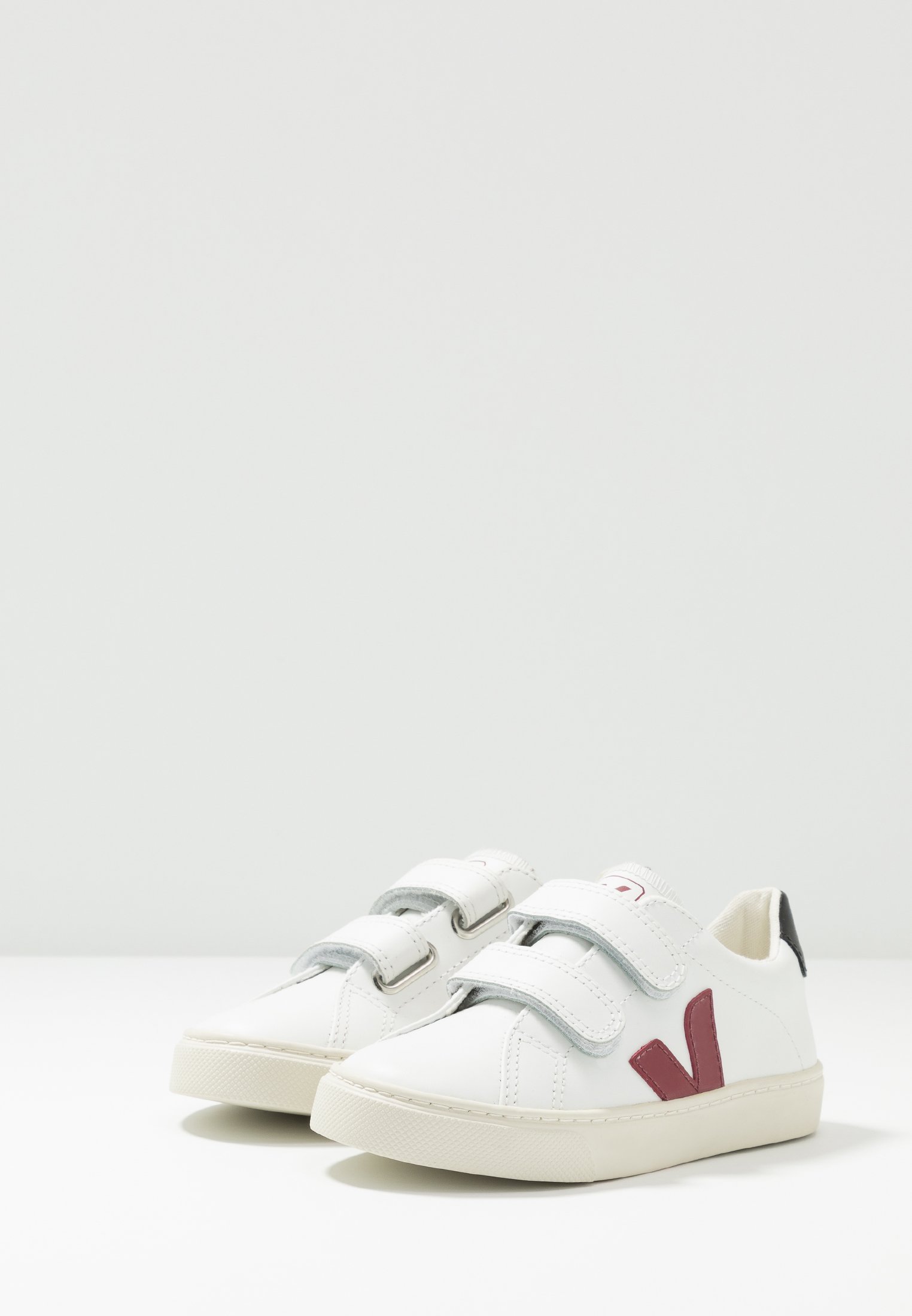 esplar white marsala black