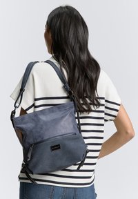 TOM TAILOR TTELIN M - Schoudertas - blau