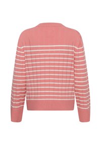 Pull rose à manches longues avec des rayures blanches horizontales et de subtiles lignes verticales texturées, vu de dos.