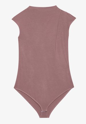 Bodysuit u prahu ružičaste boje s kratkim rukavima, visokim izrezom i bešavnom dizajnom. Mekana, rastezljiva tkanina s kopčanjem na dnu.