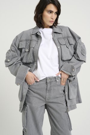 NYNNE - Korte frakker - light grey wash