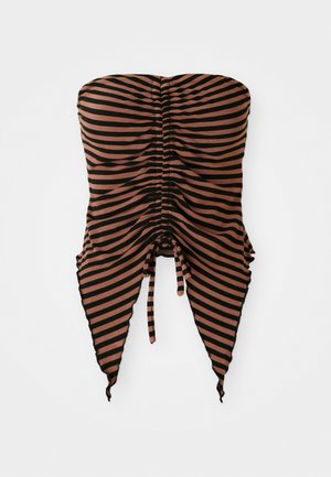 Stropeløs top lavet af blødt stof, med sorte og rustfarvede vandrette striber, samlet design og skrå søm med bindebåndsdetaljer.