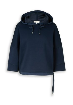 Felpa corta blu navy con maniche 3/4, cappuccio con coulisse e orlo regolabile con cordoncino su sfondo bianco.