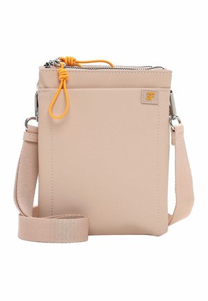 Borsa a tracolla beige con tracolla regolabile, chiusura superiore con cerniera e cordini arancioni, e piccolo logo sul davanti.