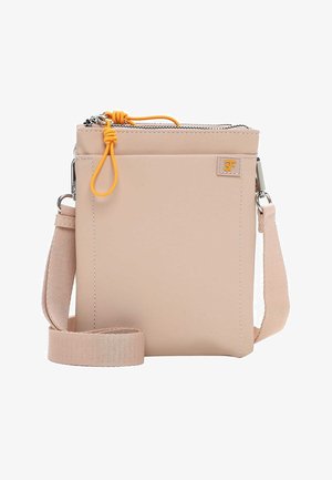 Beige-värinen olkalaukku säädettävällä hihnalla, päällämme oranssit vetoketjun nyörit ja pieni logotarra edessä.