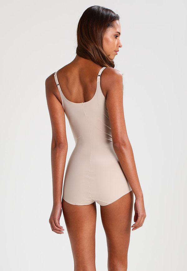 SLEEK SMOOTHERS - Body - paris nude4