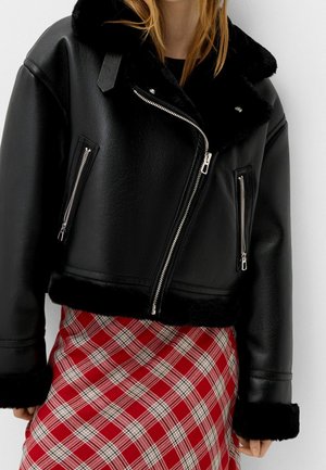 Kurtka ze skóry ekologicznej