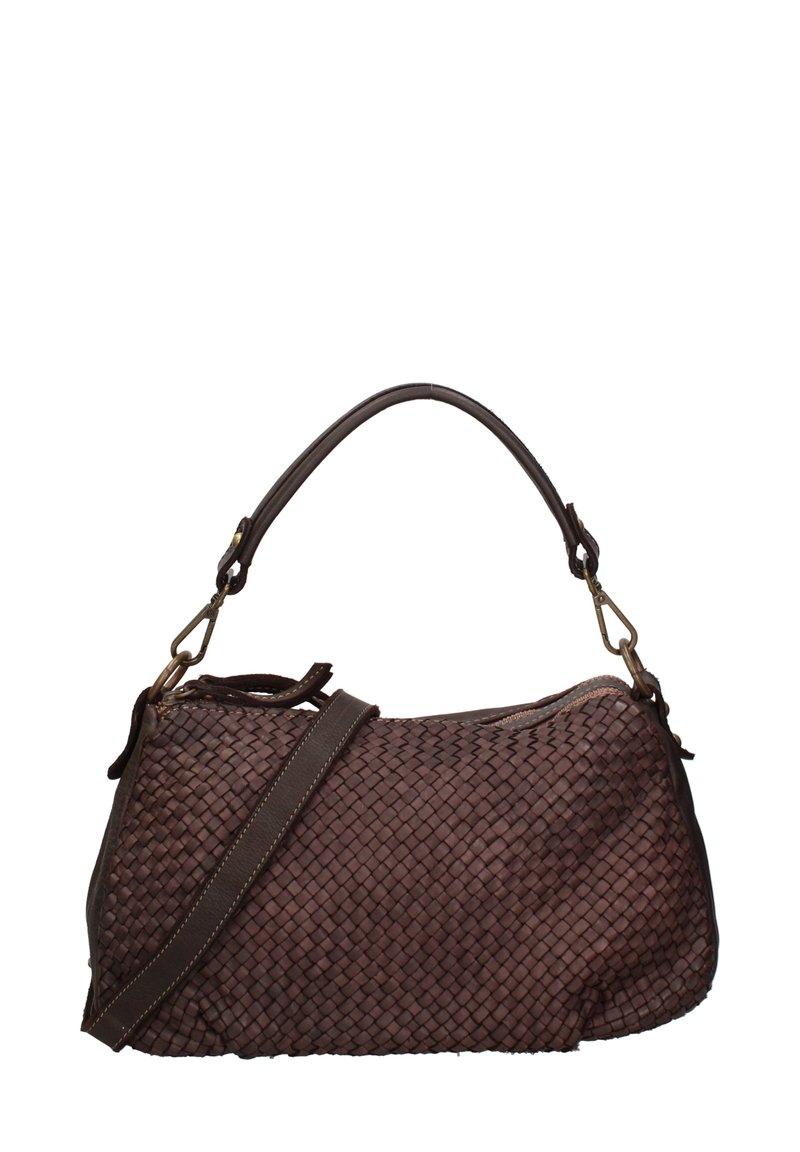 Geweven bruine leren handtas met een gebogen handvat, afneembare schouderriem en ritssluiting. Kenmerkt zich door een gestructureerd patroon en versterkte stiksels.