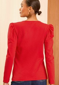 Love & Roses REGULAR FIT-PUFF LONG SLEEVE - Pikkade varrukatega topp - red