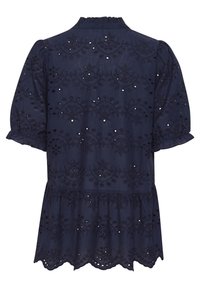 Navyblaue Baumwollbluse mit bestickten floralen Mustern, kurzen Puffärmeln, einem Rüschensaum und einem gewellten Saum.