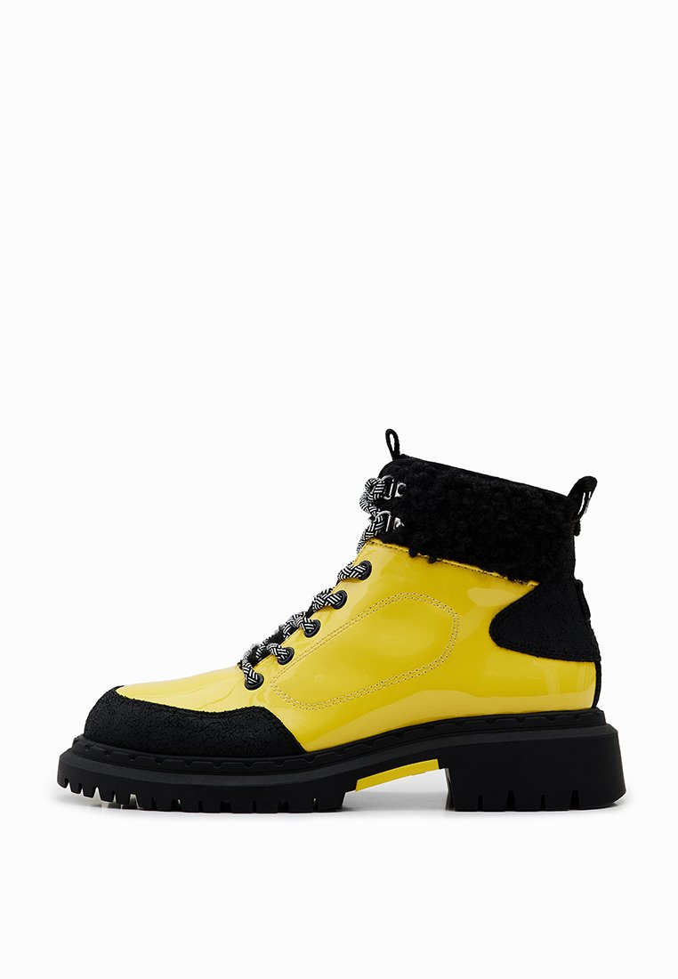 Desigual Wandelschoenen geel Desigual Wandelschoenen geel