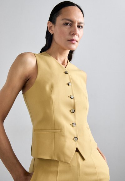 Tiger of Sweden SERLIE - Vest - golden rye