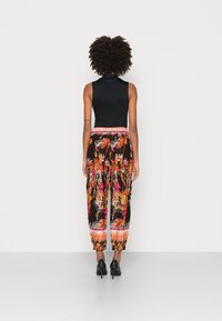 Cream WILLOW PANT - Calças - java tropic