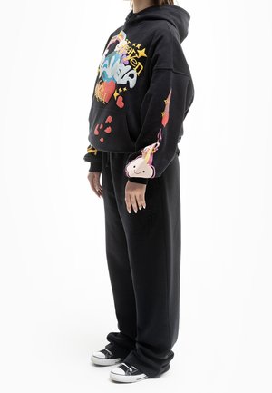 Bluza z kapturem