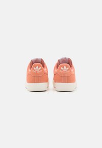 adidas Originals Tenisky - orange