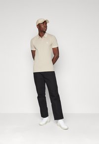 Calvin Klein Jeans TIPPING SLIM - Polokošeľa - plaza taupe