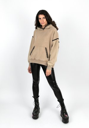 REBELLE - Hoodie - camel