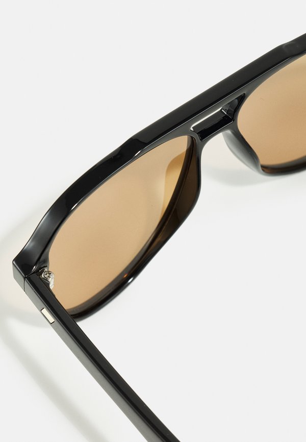 TRAGIC MAGIC - Sunglasses4