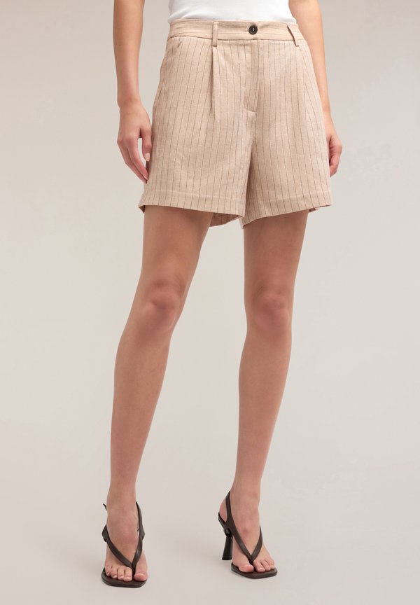 IN TESSUTO GESSATO MISTO - Shorts - beige