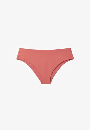 Slip bikini da donna di colore rosa polvere solido, con taglio classico a vita bassa e tessuto liscio su sfondo bianco.
