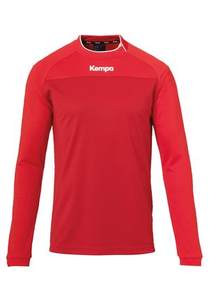 Rode sportshirt met lange mouwen van gladde stof. Voorzien van een witte halslijn en een logo op de borst. Eenvoudig, niet versierd ontwerp.