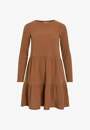 Hnědá žebrovaná dlouhá šaty s kulatým výstřihem. Má vrstvenou sukni s plizé, vyrobenou z měkké, texturované látky.