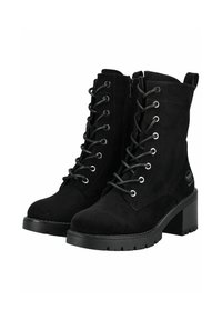 Schwarze Wildleder-Stiefeletten mit einem hohen Blockabsatz, Schnürfront, seitlichem Reißverschluss, Metallösen und einer strukturierten Gummisohle.