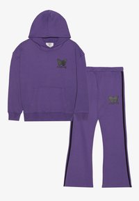 Não selecionado, dark purple