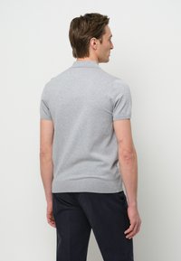 PROFUOMO THE LUXURY BASIC SHORT SLEEVE - Piké - light grey
