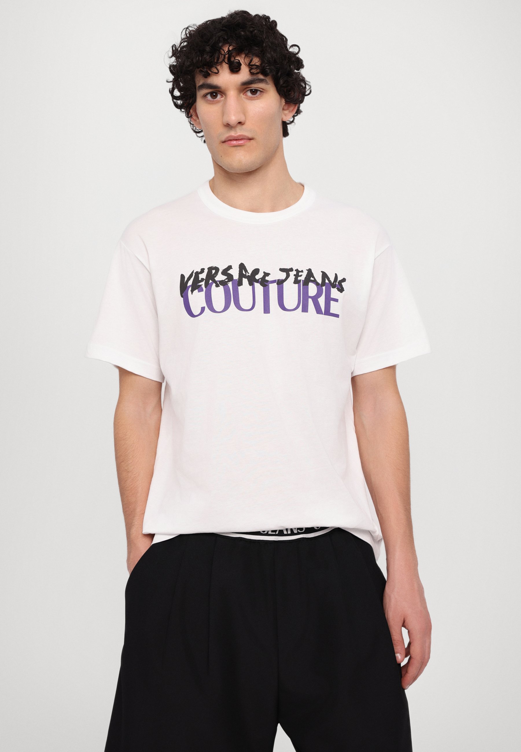 希少【Versace Jeans Couture】ベンブレムTシャツ VERSACE JEANS COUTURE (ヴェルサーチェ ジーンズ クチュール