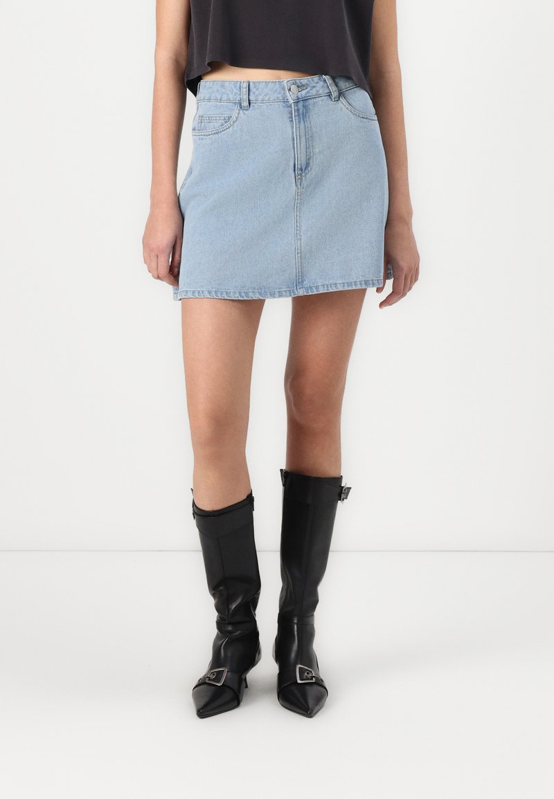 PIECES dam shorts PCABBI - Light Grey Denim